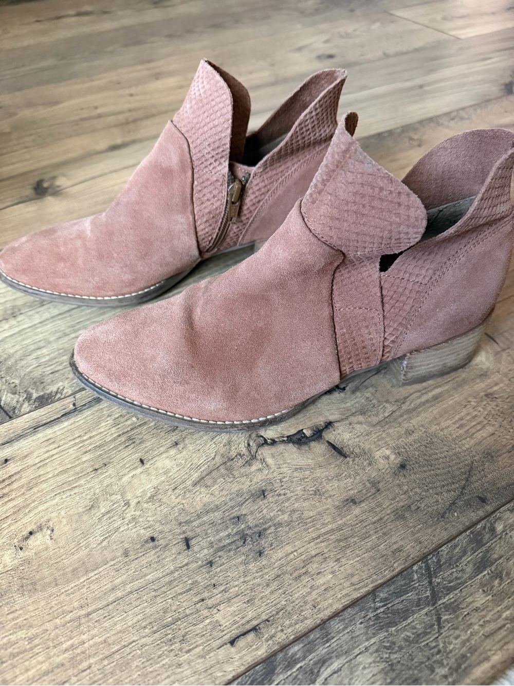 Seychelles Camel Brown Suede & Embossed Leather Ankle Booties Size 8